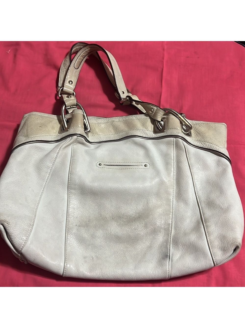 B MAKOWSKY Elegant Cream Leather Tote Bag. Animal print lining - Picture 5 of 10